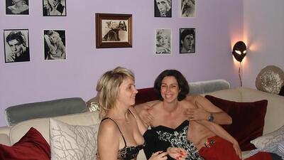 Homemade orgy with real MILFs